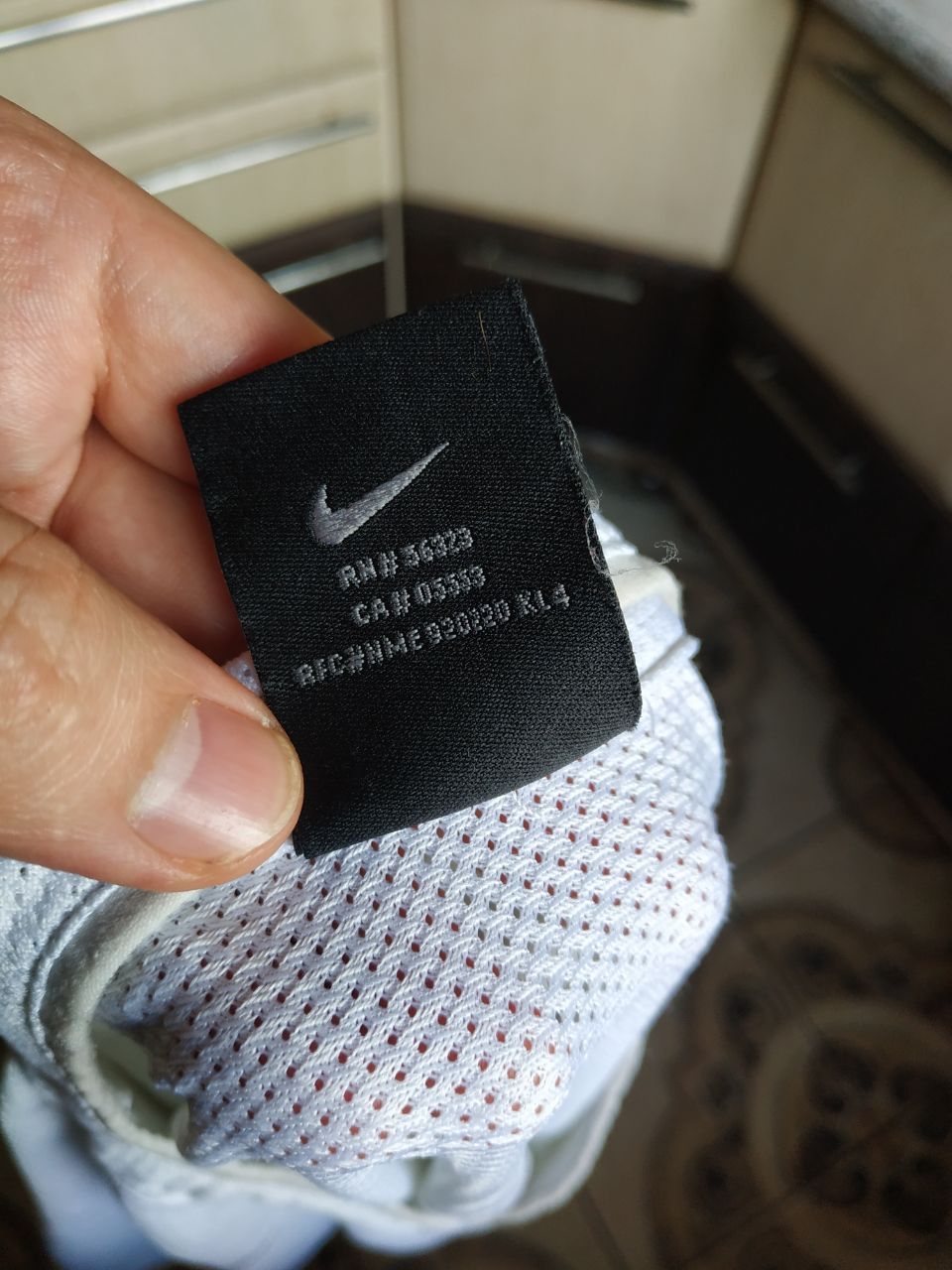 Nike Vintage 2004/05 Juventus Away Jersey Nike Total 90 XL Size US XL / EU 56 / 4 - 2 Thumbnail