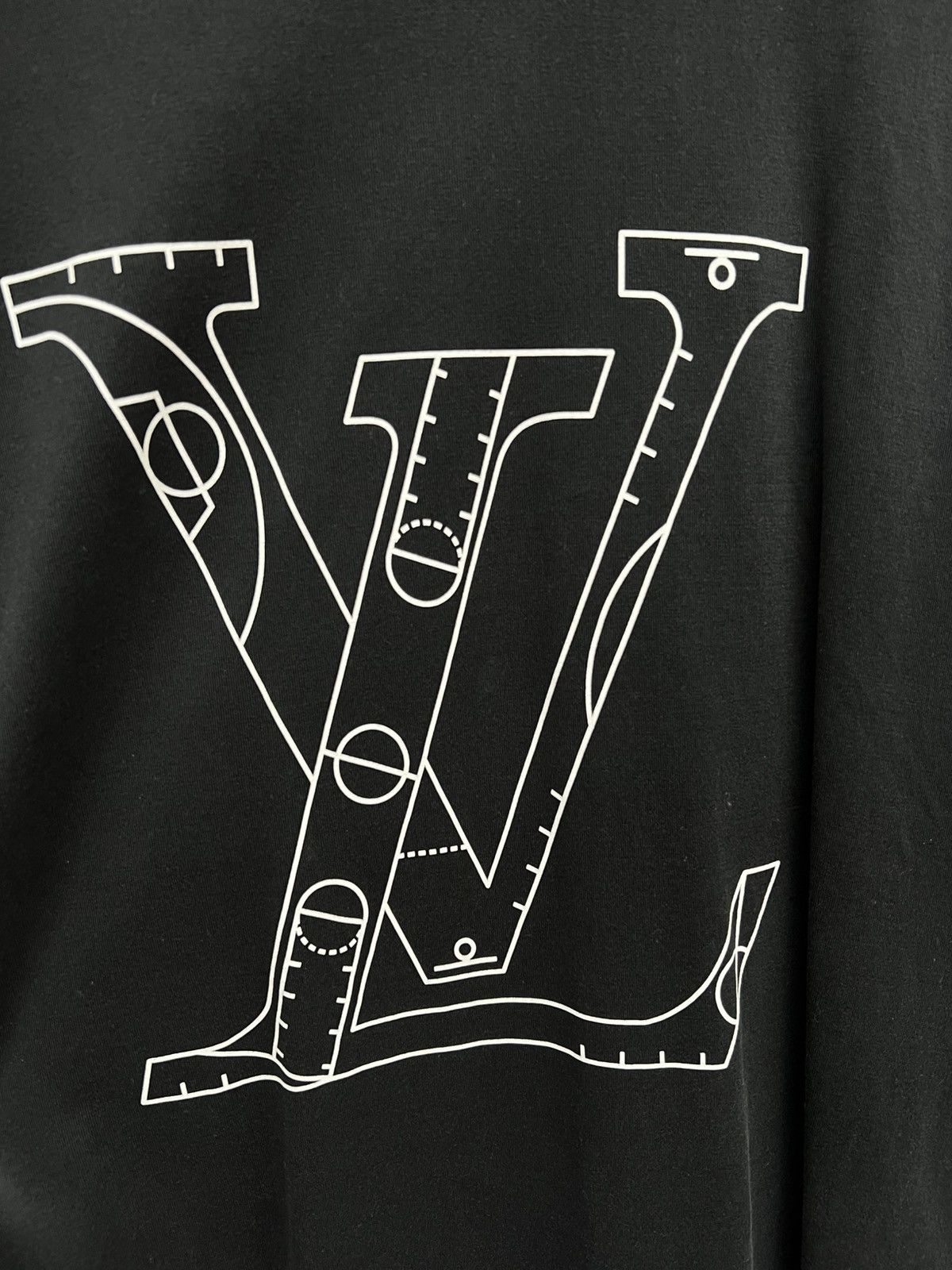 Louis Vuitton Louis Vuitton x Virgil Basketball Tee Size US XXL / EU 58 / 5 - 5 Thumbnail
