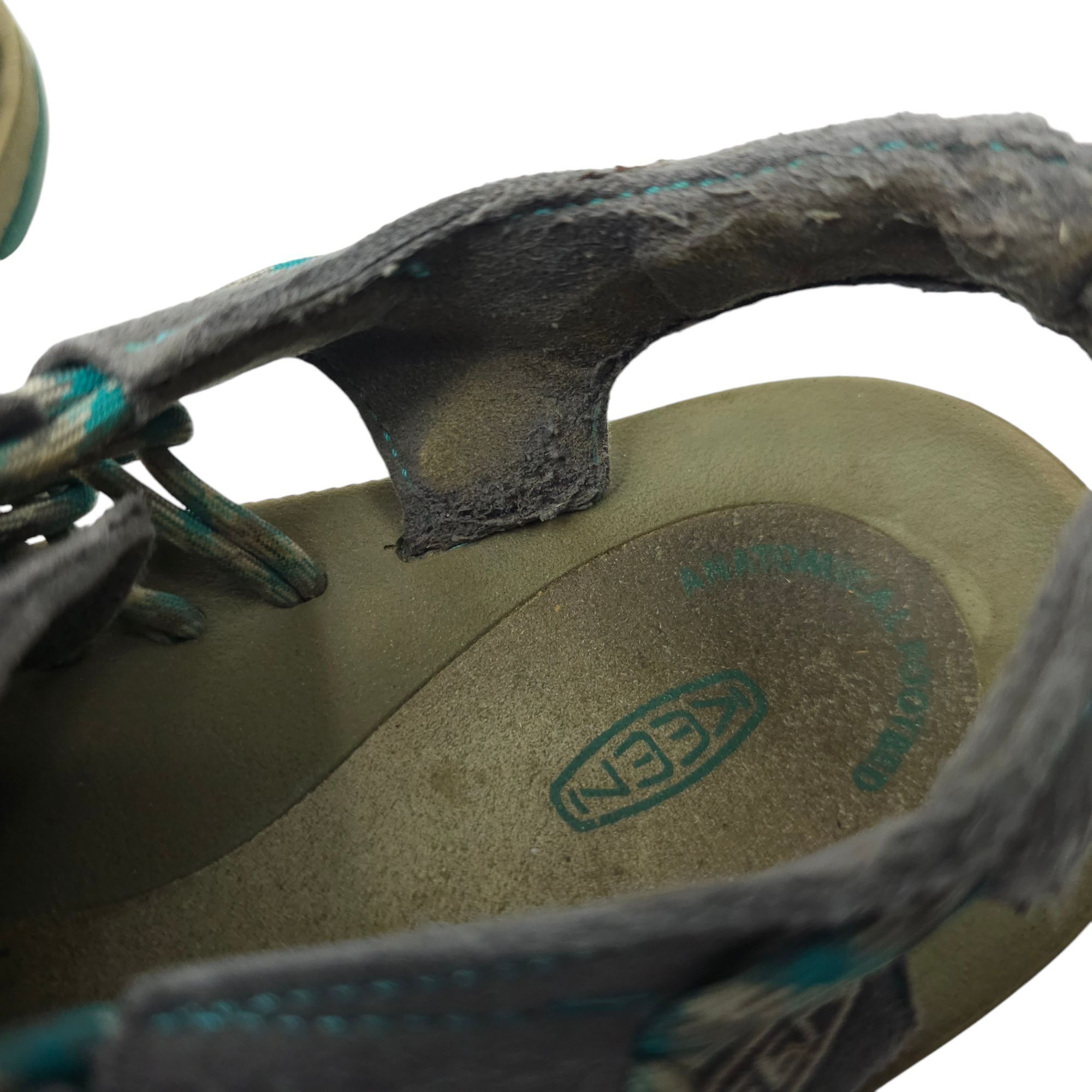 KEEN Keen Uneek Sandals Womens 7.5 Two Cord Outdoor Heel Strap Size US 7.5 / IT 37.5 - 19 Thumbnail