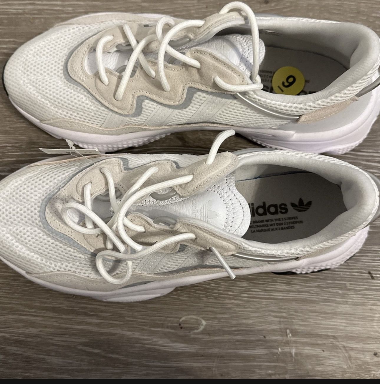 Adidas Ozweego Size US 9 / EU 42 - 1 Preview
