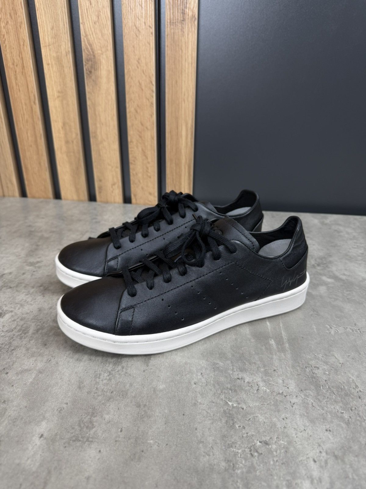 Y-3 Adidas Y-3 Stan Smith Black Size US 8 Size US 8 / EU 41 - 1 Thumbnail