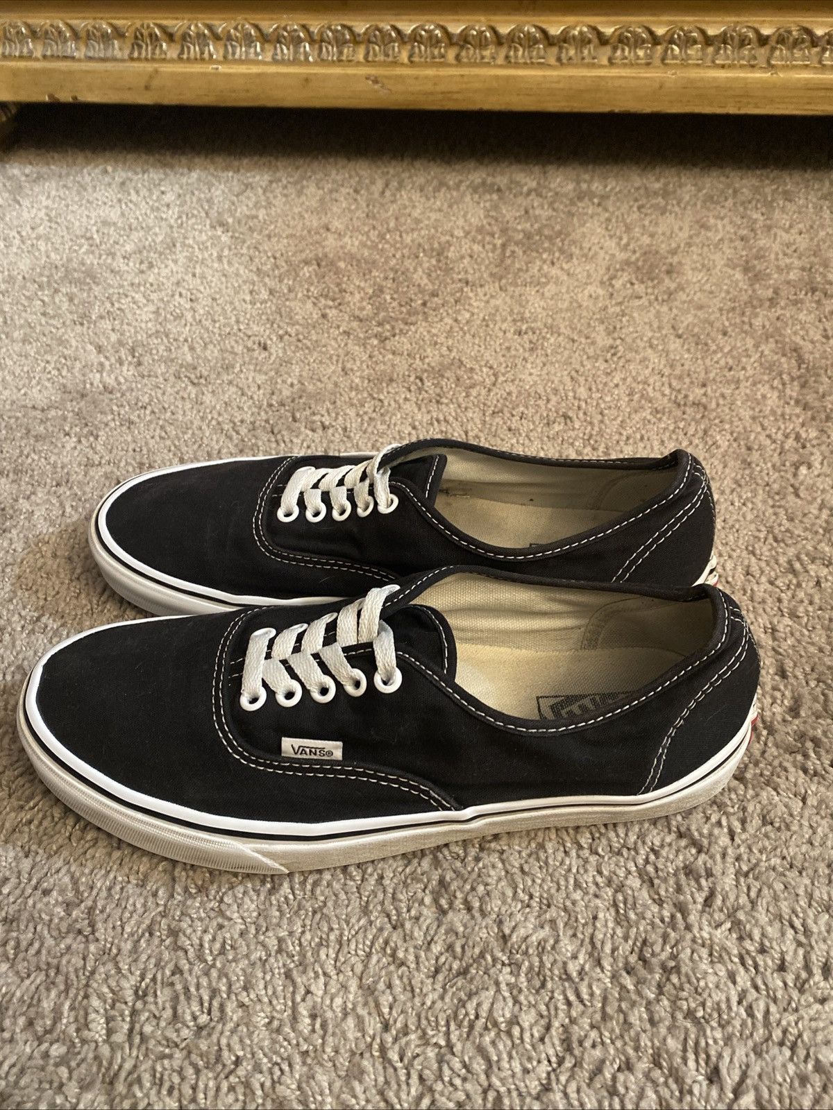 Vans Unisex Vans Off The wall Sk8 low Sneakers size 9.5M/ 11W Size US 9.5 / EU 42-43 - 12 Thumbnail