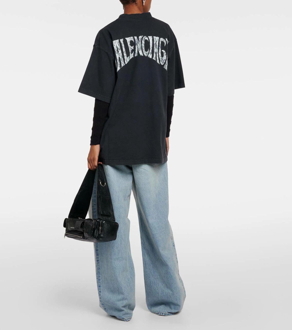 Balenciaga o1y0625 Logo Crewneck T-Shirt in Black Size M / US 6-8 / IT 42-44 - 5 Thumbnail