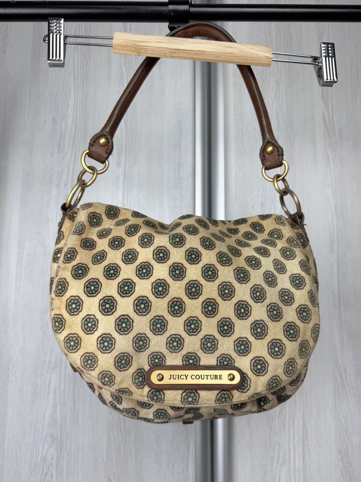 Juicy Couture Y2K JUICY COUTURE VELOUR LEATHER FLORAL RARE Shoulder bag Size ONE SIZE - 1 Thumbnail