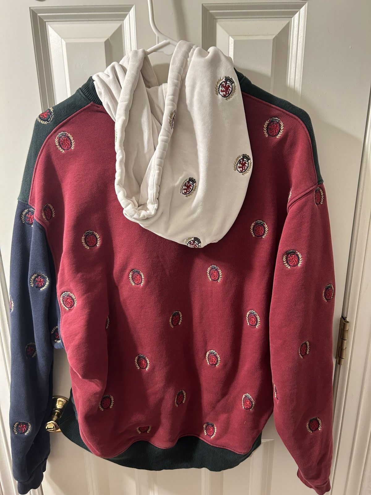Kith Kith x Tommy Hilfiger Full Embroidered Crest - Multi Size US M / EU 48-50 / 2 - 2 Thumbnail