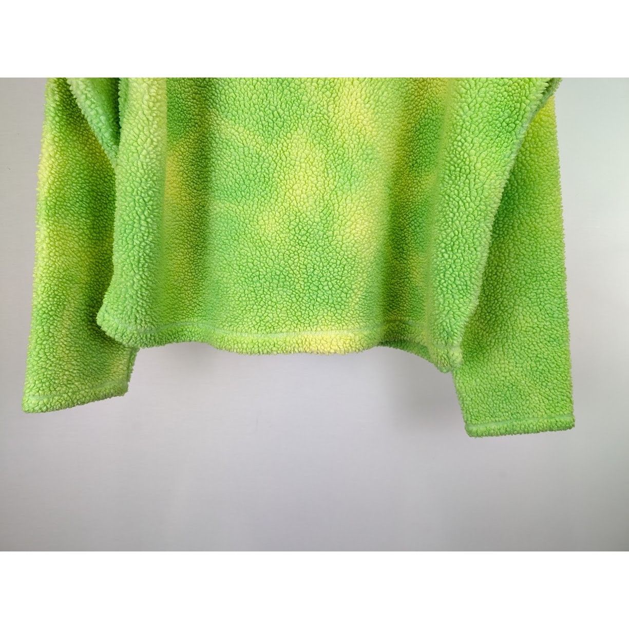 Cactus Plant Flea Market o1rshd1 Pullover Sweater in Lime Size US M / EU 48-50 / 2 - 14 Thumbnail