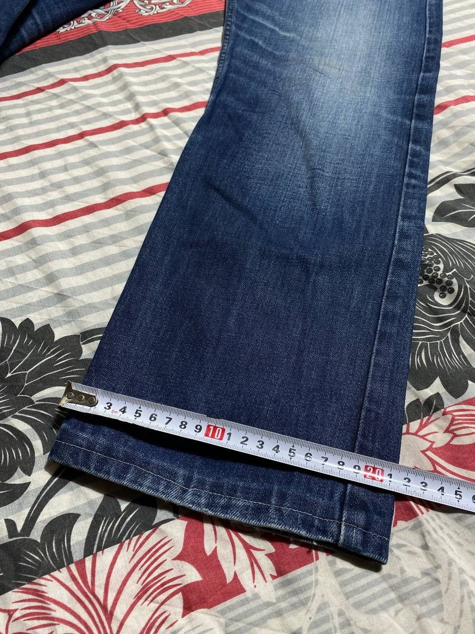 Diesel × Vintage Vintage Diesel MENNIT REGULAR STRAIGHT Denim Jeans Size US 32 / EU 48 - 23 Thumbnail