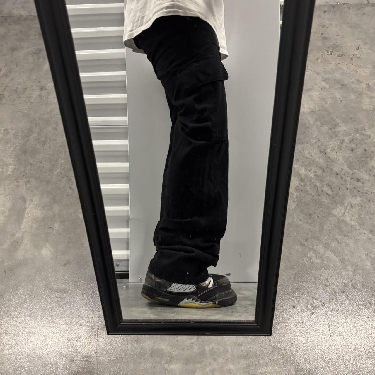 Japanese Brand × Vintage Crazy Vintage Y2K/2000s Black Streetwear Cargo Pants! Size US 26 / EU 42 - 2 Thumbnail