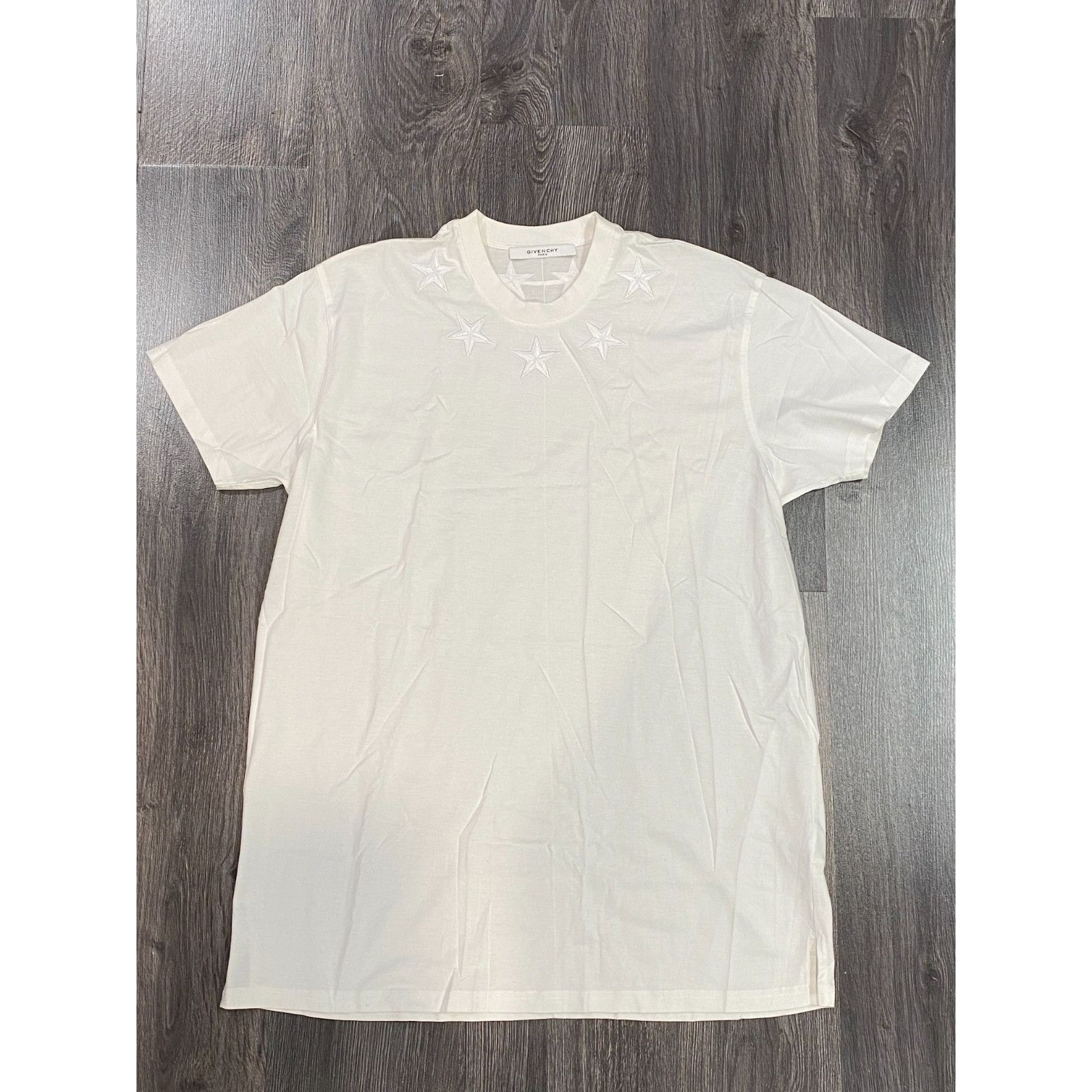 Givenchy Givenchy Men T Shirt Small White Embroidered Star Neck Colu Size US S / EU 44-46 / 1 - 1 Thumbnail