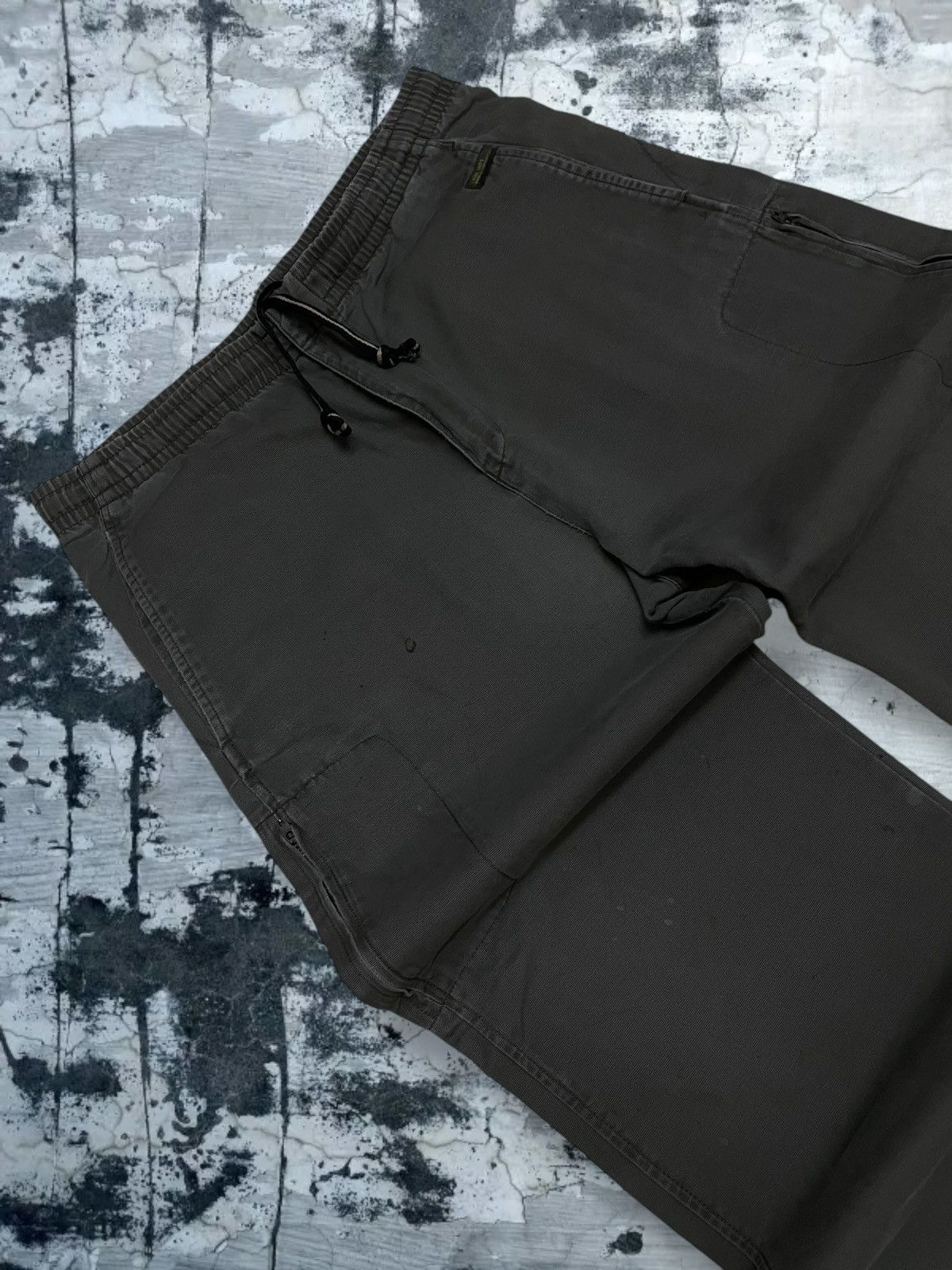 Nike Vintage Designer Nike Distressed Splash Work Casual Pant Size US 33 - 8 Thumbnail