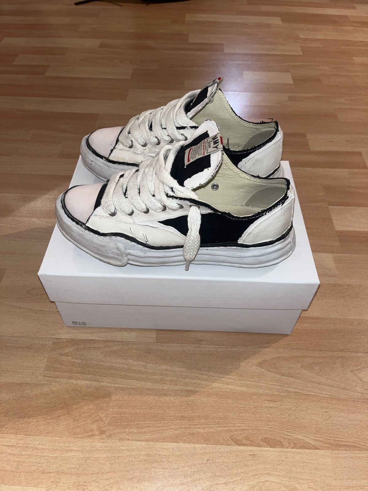Maison MIHARA YASUHIRO Mihara Yasuhiro Peterson Low Canvas Sneakers - Hand-Painted Size US 10 / EU 43 - 4 Thumbnail