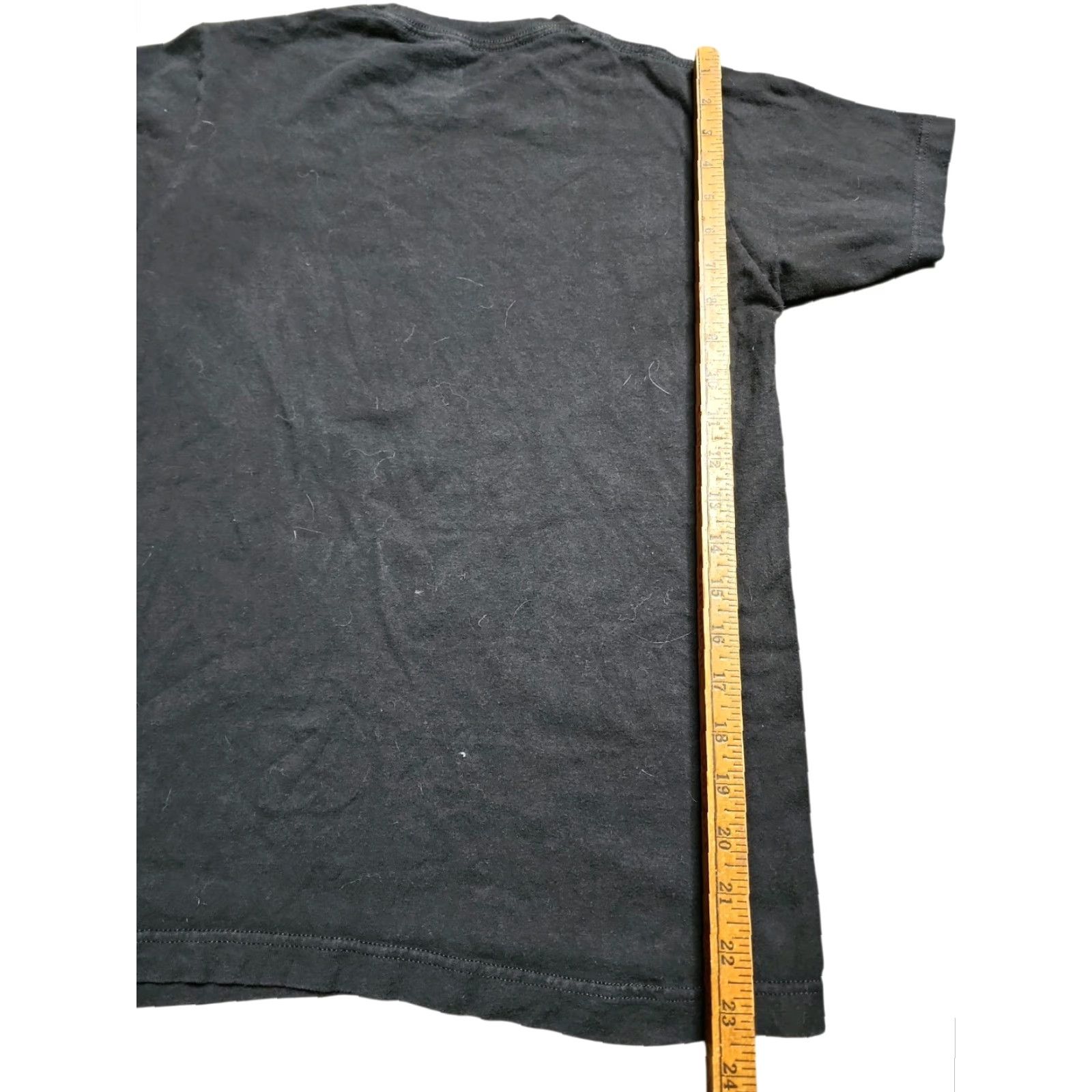 Vintage Red Bull Records Beartooth Columbus Ohio T‑Shirt Adult Small Black Band Grunge Metal Punk Concert Merch 2010s Mens Size US S / EU 44-46 / 1 - 2 Thumbnail