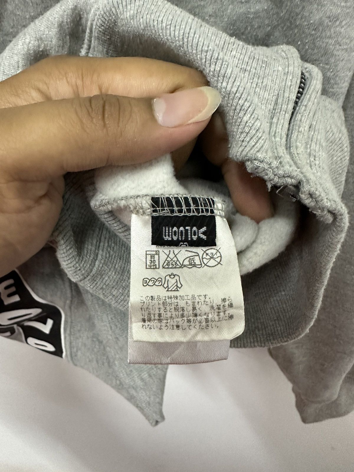 Japanese Brand × Vintage × Volcom Vintage Volcom Don’t Be Like Hamburger Big Logo Hoodie Size US M / EU 48-50 / 2 - 19 Thumbnail
