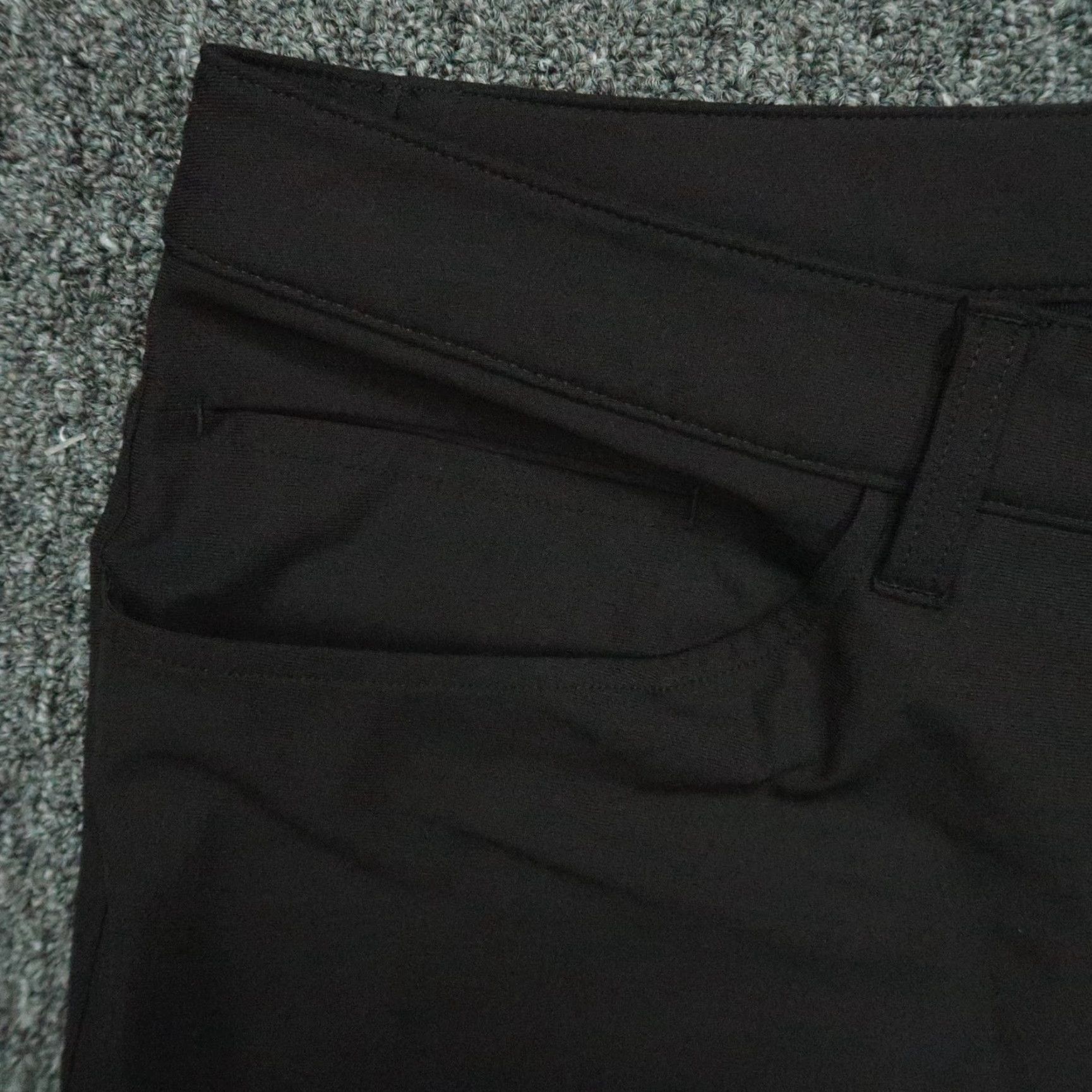 Lululemon Lululemon Pants Mens Black 36x32 ABC Classic Fit 5 Pocket Trouser Chino Slim Straight 36 Black Mens Pants Regular 5-Pocket Chino Classic Fit Size US 36 / EU 52 - 3 Thumbnail