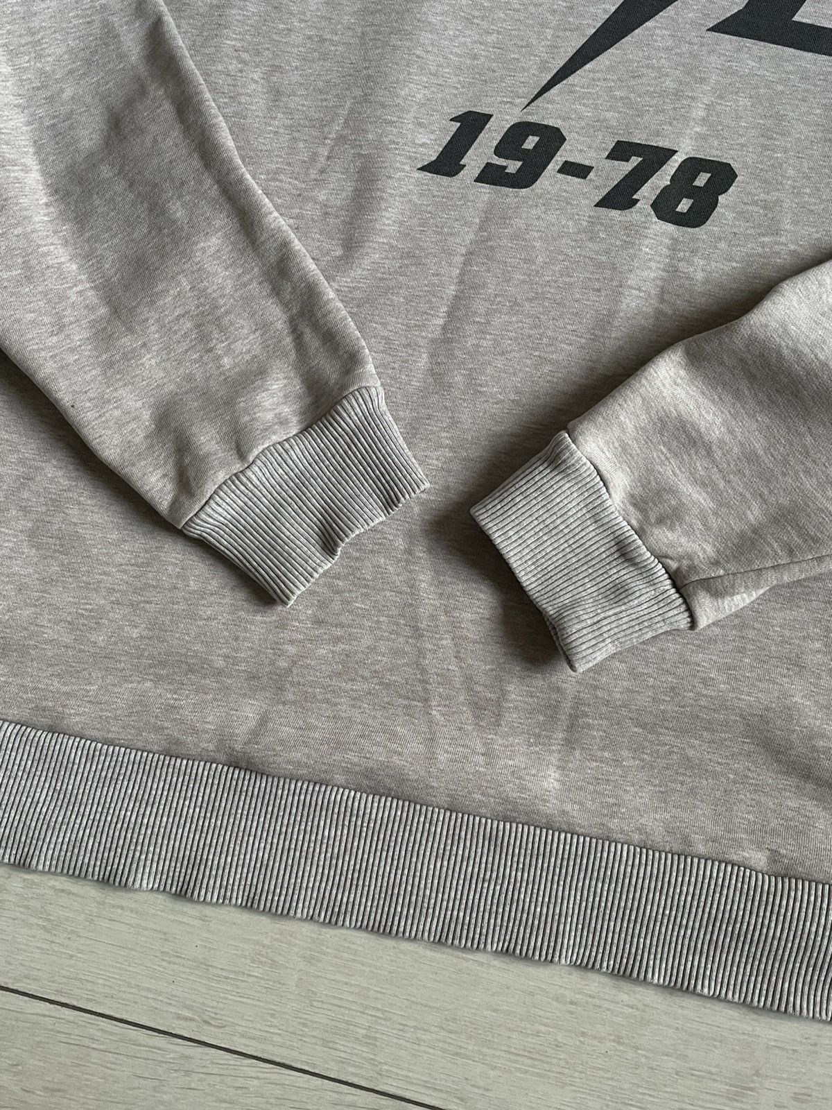 Diesel × Vintage Diesel 1978 Big Logo Sweatshirt Size US M / EU 48-50 / 2 - 7 Thumbnail