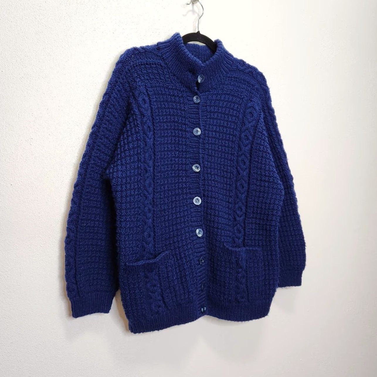 Vintage VINTAGE Handmade Sweater Cardigan VTG Shirt Unisex Adults One Size Blue Cable Knit Grandma Grandpa Artistic 90s VTG Size ONE SIZE - 3 Thumbnail