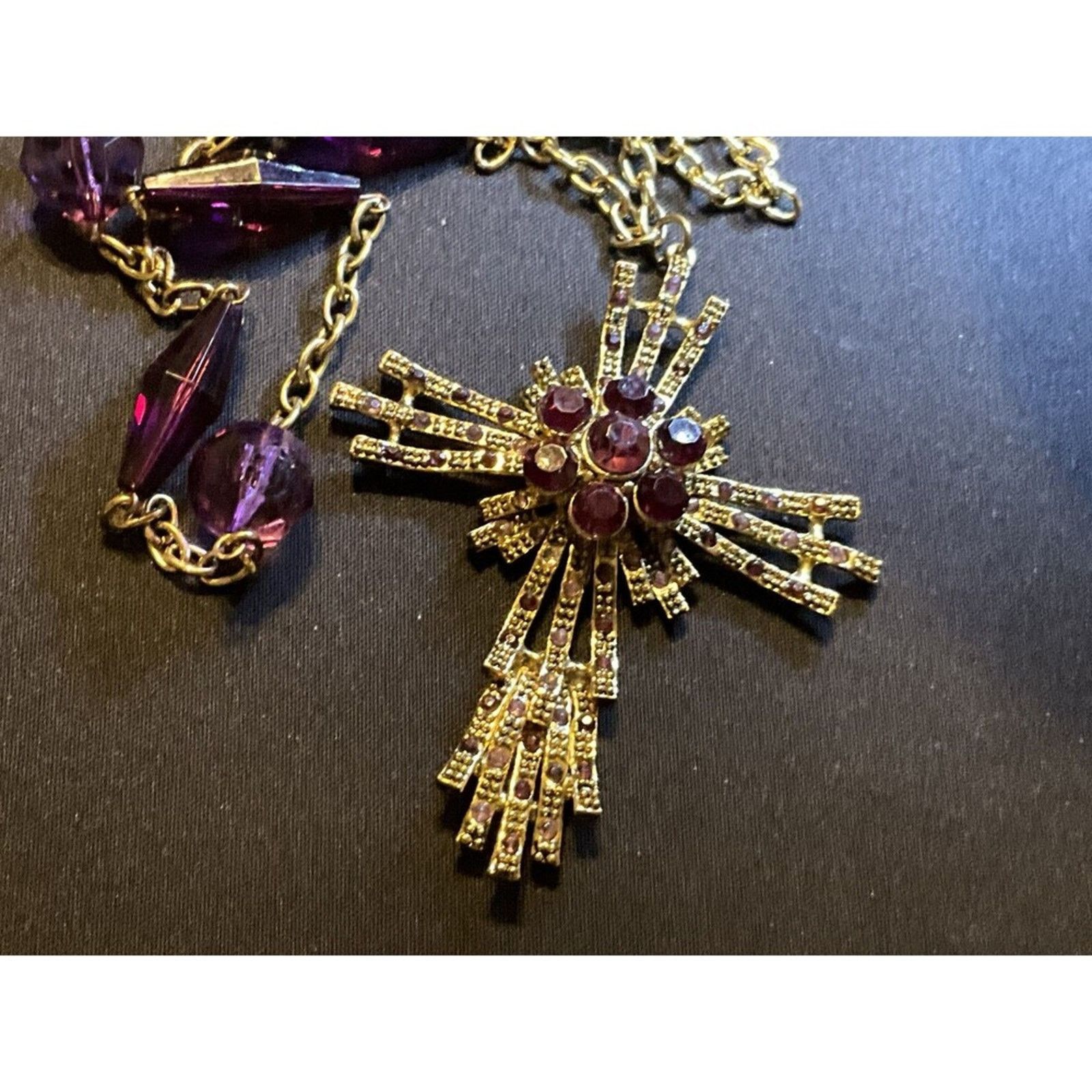 Other Dbl Layered Gold Tone Necklace Cross & Purple Lucite Beads Size ONE SIZE - 1 Thumbnail