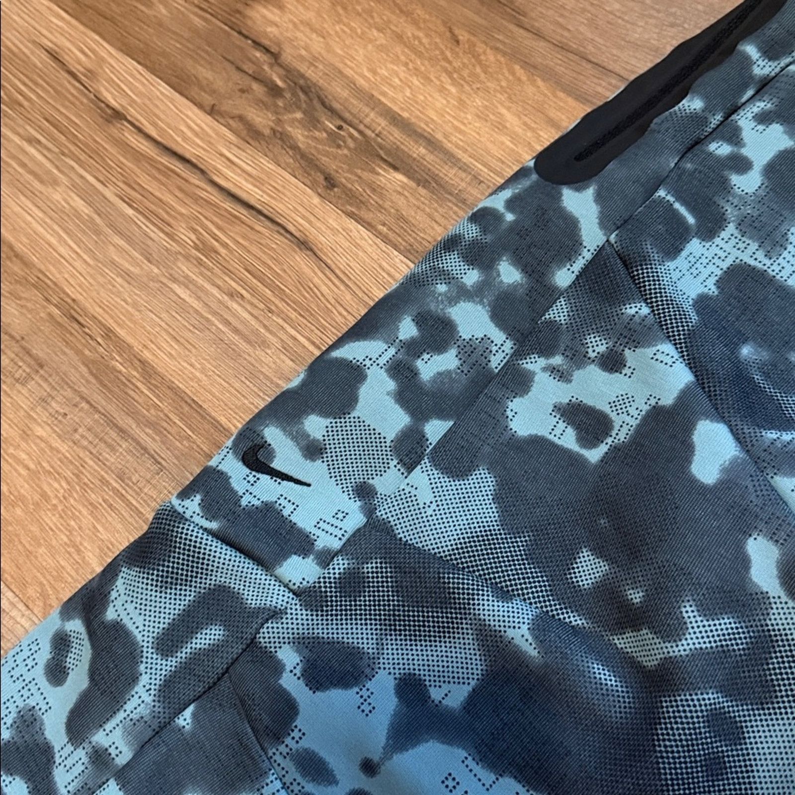 Nike Nike Tech Fleece Straight Leg Jogger Sweatpants Size US 27 - 3 Thumbnail
