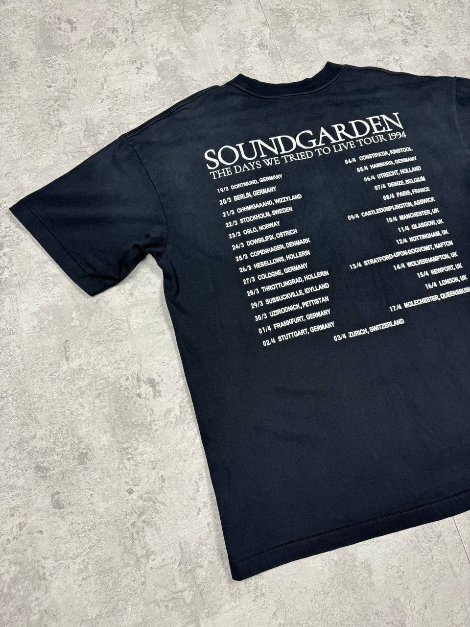 Band Tees Vintage Soundgarden 1994 Tour T-Shirt Size M Size US M / EU 48-50 / 2 - 10 Thumbnail