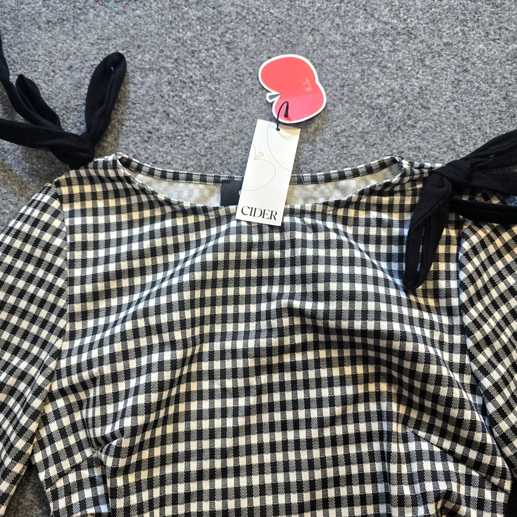 Cider Cider Top Womens Size M Black White Gingham Plaid Flare Sleeve Bows Casual Shirt Size M / US 6-8 / IT 42-44 - 2 Thumbnail