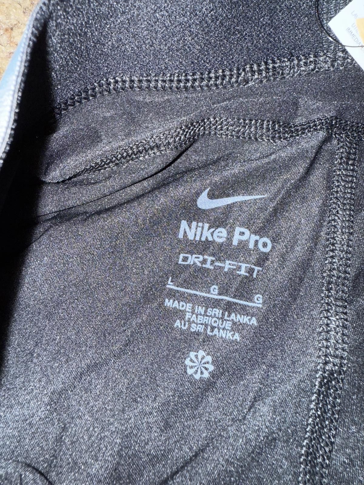 Nike Nike Mens Pro Training Compression Shorts Size US 34 / EU 50 - 2 Thumbnail