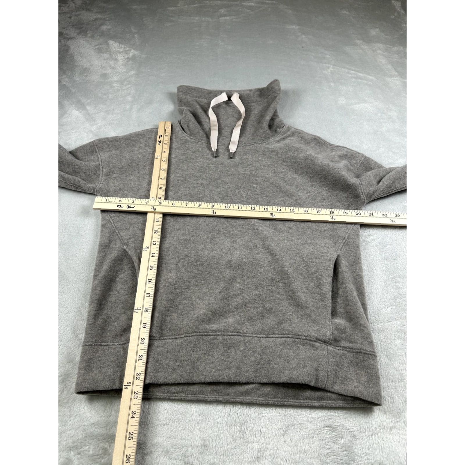 Lululemon Lululemon Sweatshirt Womens Pullover Cowl Neck Fleece Gray 4 Size S / US 4 / IT 40 - 7 Thumbnail