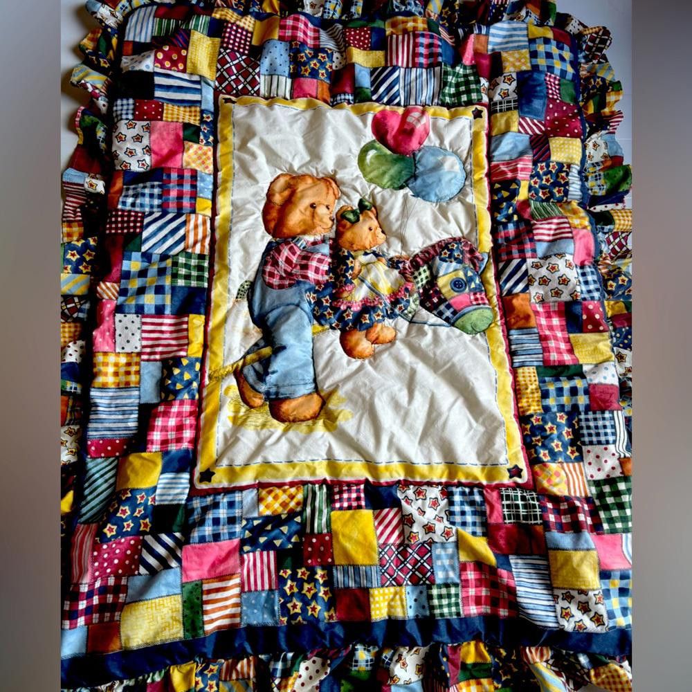Designer Vintage Teddy Bear Themed Quilted Crib Blanket Size ONE SIZE - 1 Thumbnail