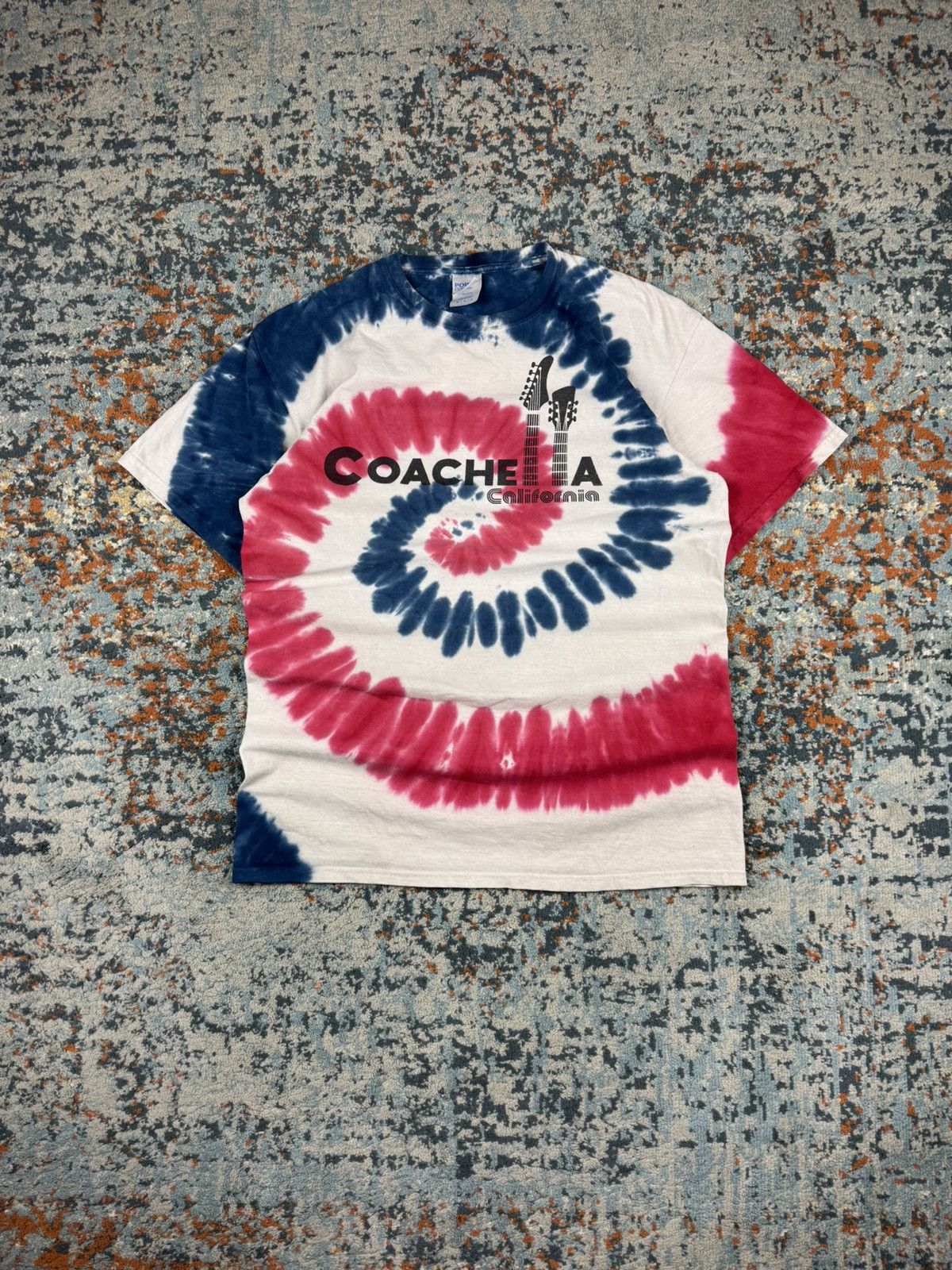 Vintage Vintage Y2K Coachella festival california tie dye swirl tee Size US M / EU 48-50 / 2 - 1 Thumbnail