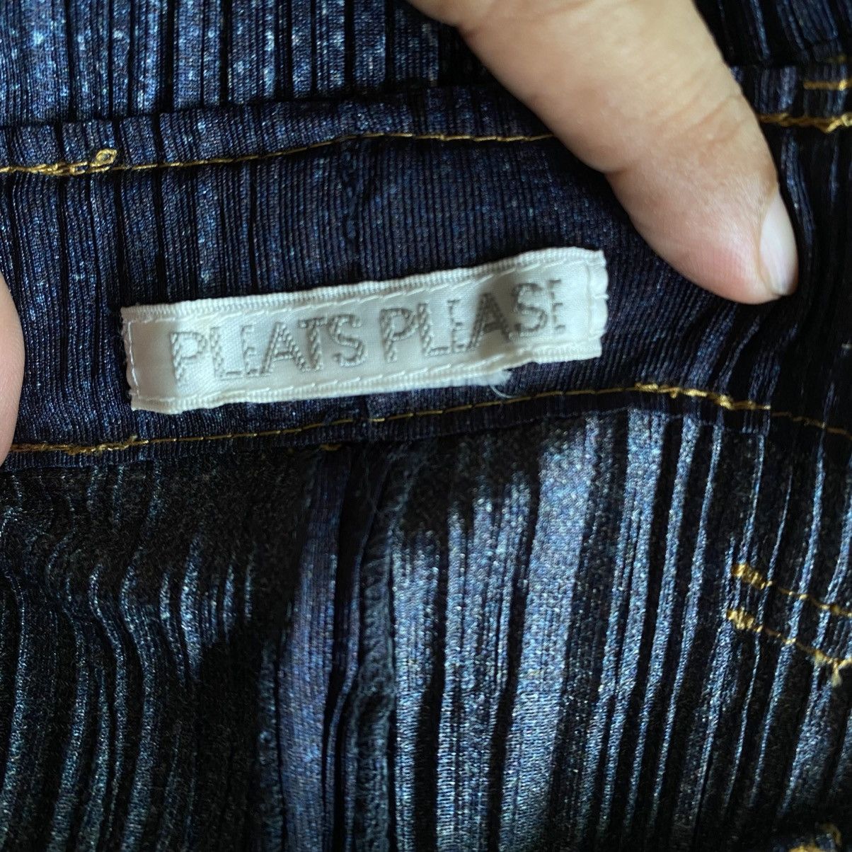 Pleats Please Issey Miyake Pleats Please Printed Jeans Flare Pants Size 25" / US 0 / IT 36 - 13 Thumbnail