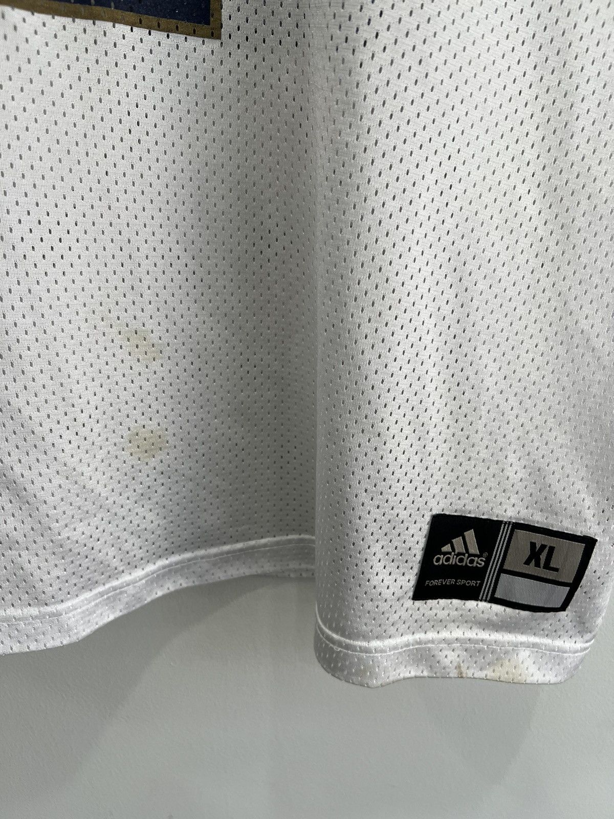 Adidas Vintage Notre Dame Football jersey xl Size US XL / EU 56 / 4 - 5 Thumbnail