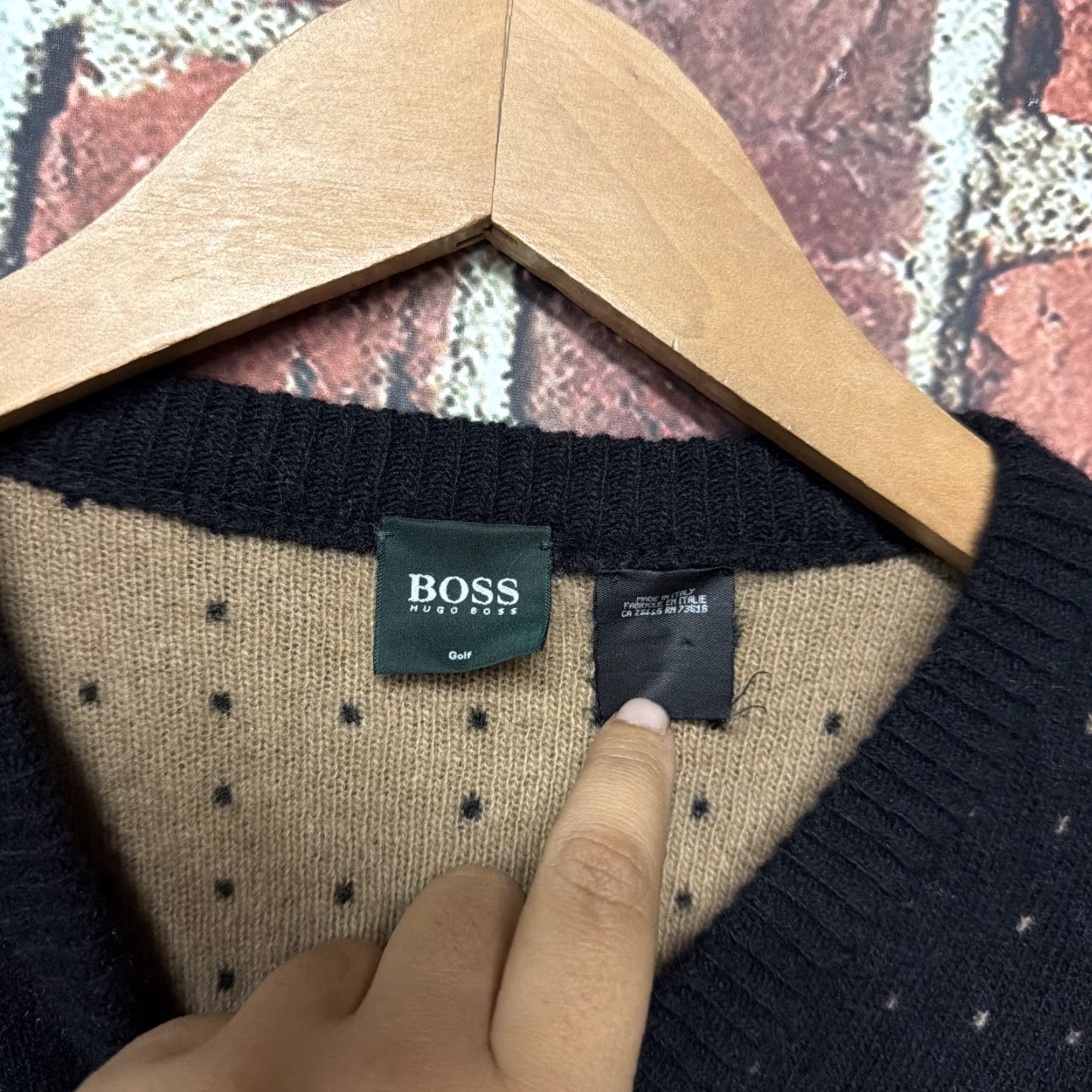 Hugo Boss HUGO BOSS Men’s Blue Polka Dot Knit Merino Wool Crew Neck Sweater - Regular L, Brown Accent, Golf, Vintage No, Italy Size US L / EU 52-54 / 3 - 2 Thumbnail