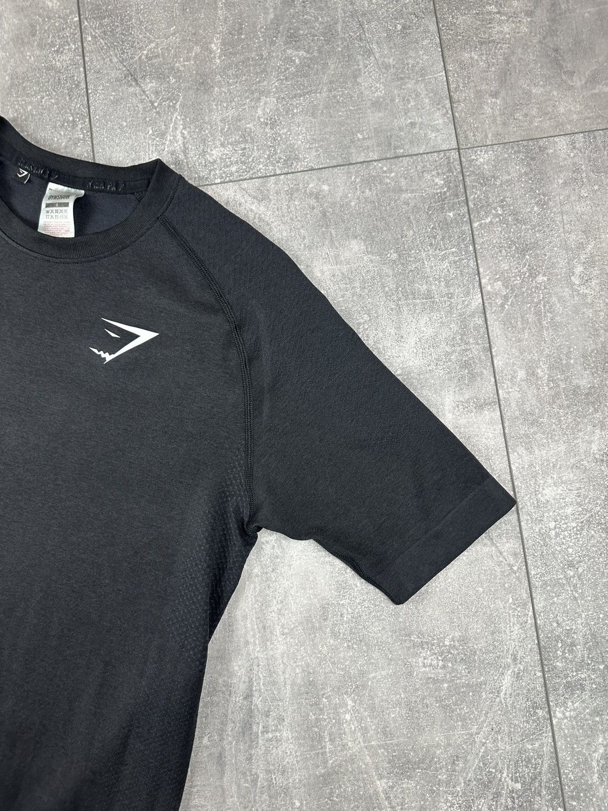 Gymshark Gymshark Phantom Semless Black Mens T-Shirt Size US S / EU 44-46 / 1 - 2 Thumbnail