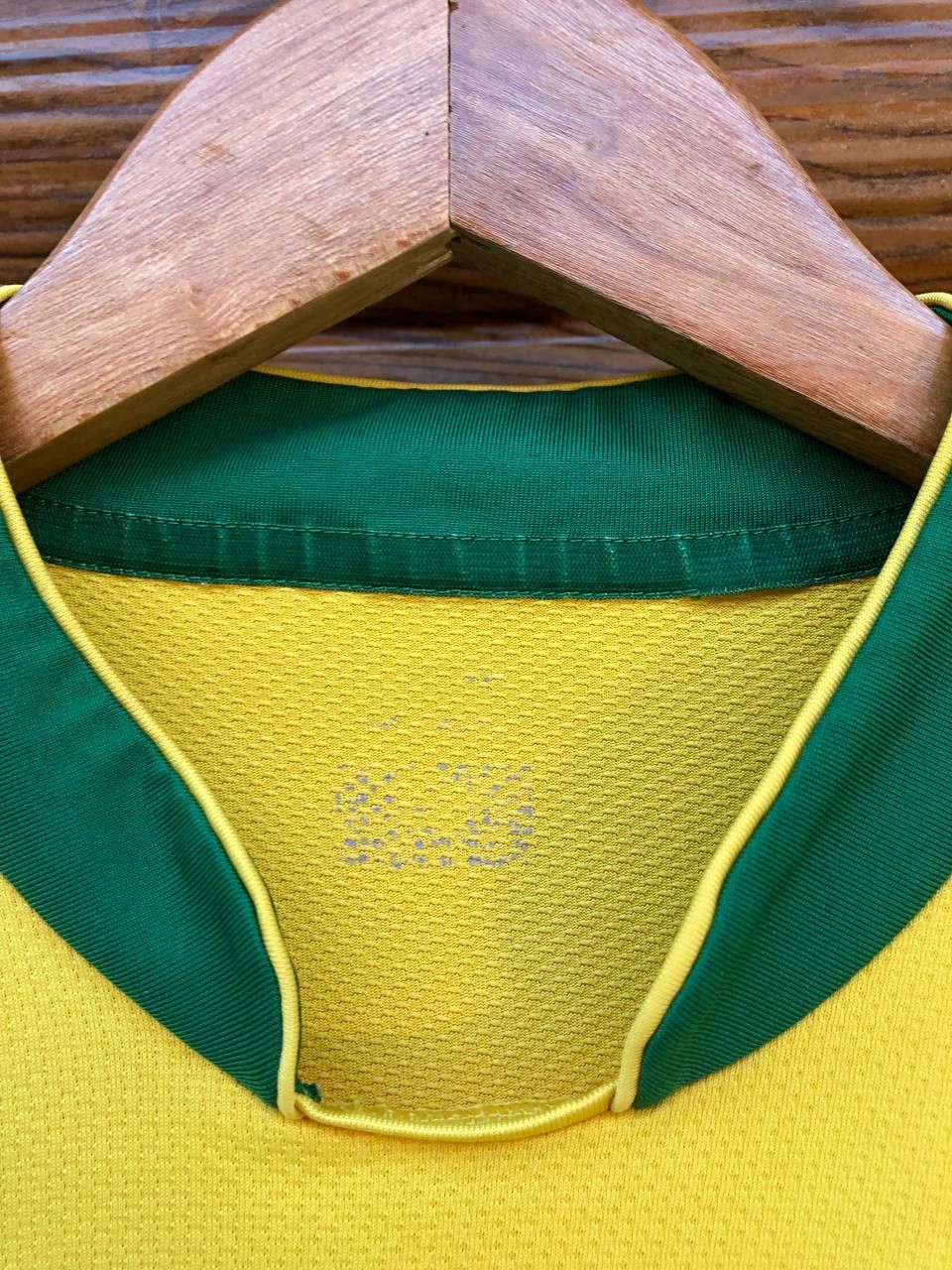 Nike BRASIL HOME FOOTBALL SHIRT SOCCER JERSEY NIKE Size US L / EU 52-54 / 3 - 8 Thumbnail