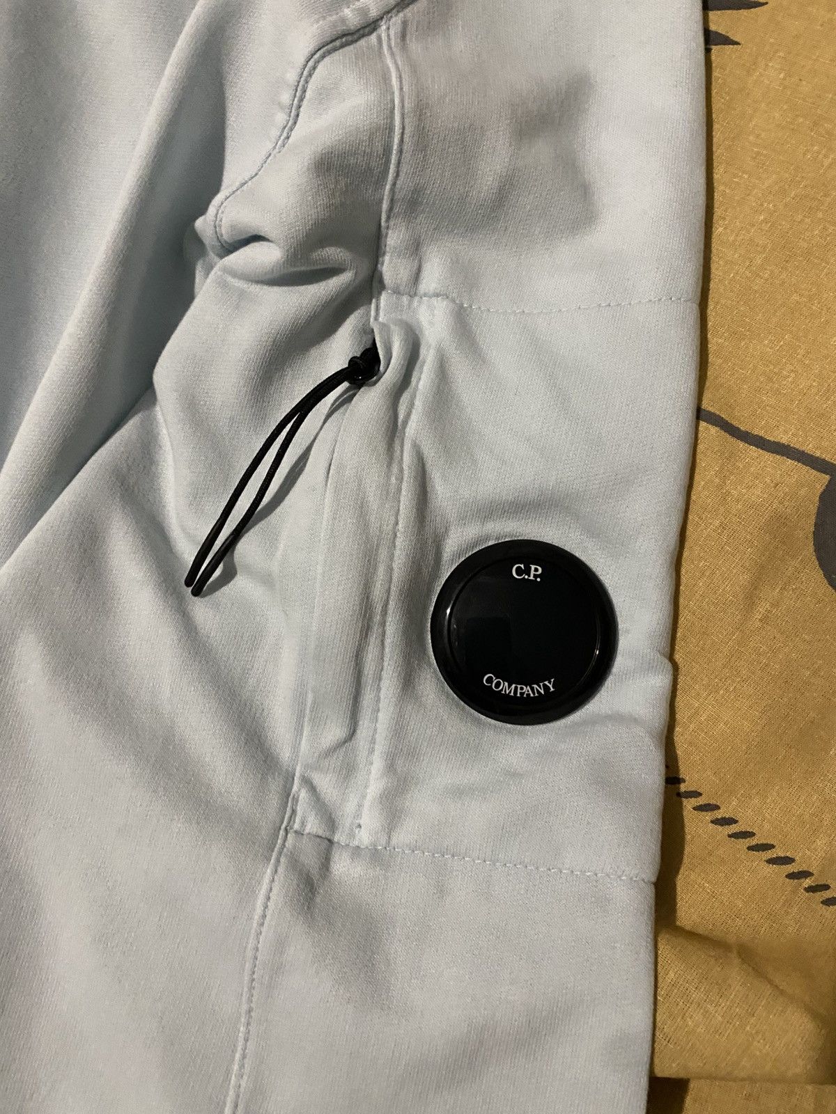 C.P. Company CP LtWght Lens Sweat Sn42 Starlight Size US XL / EU 56 / 4 - 3 Thumbnail