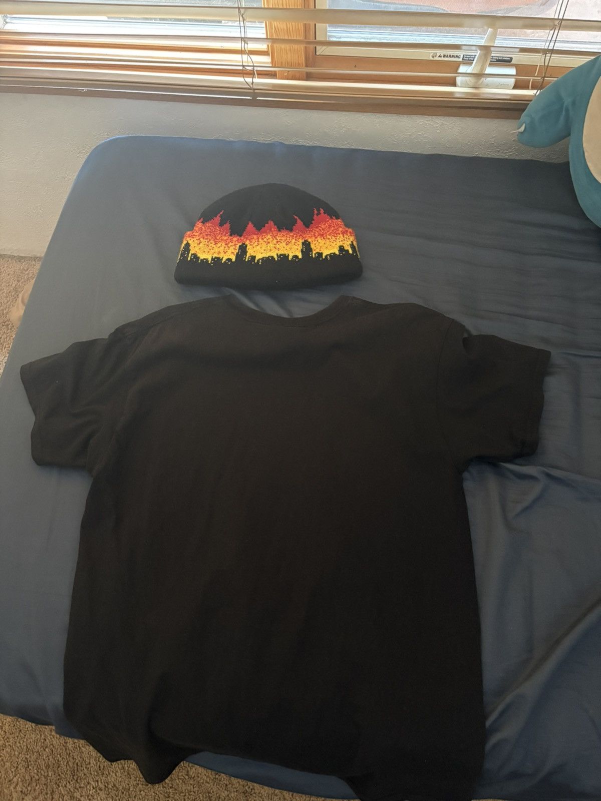 Fucking Awesome hockey care package Size Large Size US L / EU 52-54 / 3 - 5 Thumbnail