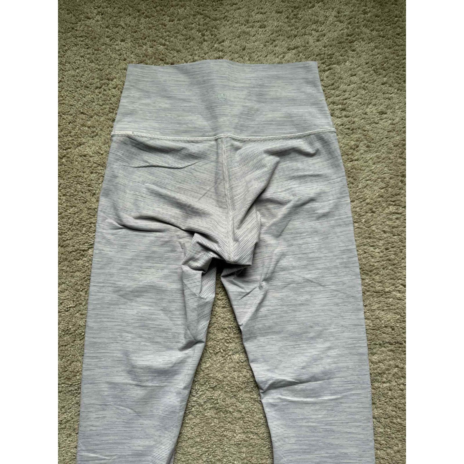 Lululemon Lululemon Wunder Under High Rise Tight Leggings Purple 6 Size 28" / US 6 / IT 42 - 5 Thumbnail