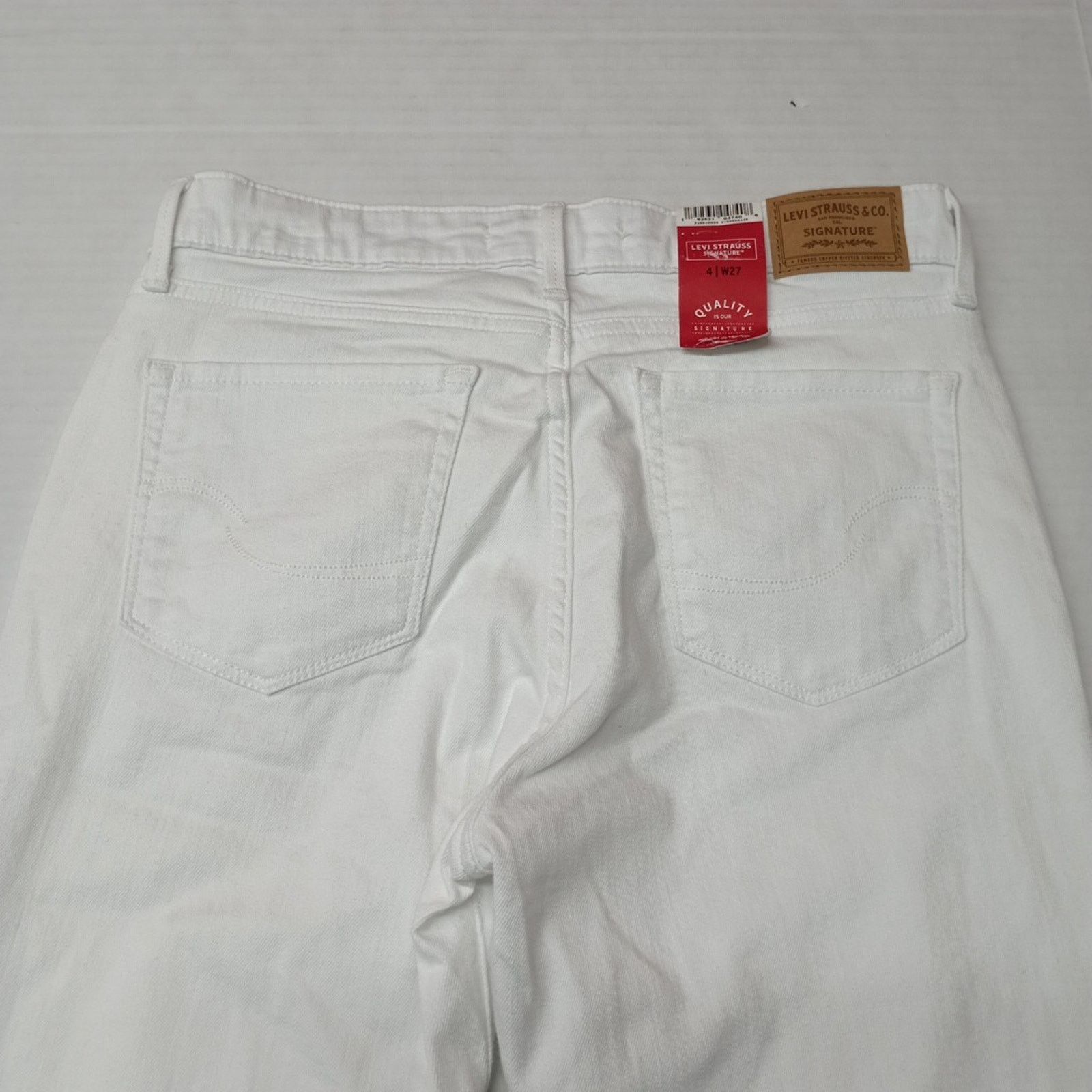 Levi's Levi's Signature Mid-Rise Capris Women's Size 4 Waist 27" Size 27" / US 4 / IT 40 - 7 Thumbnail