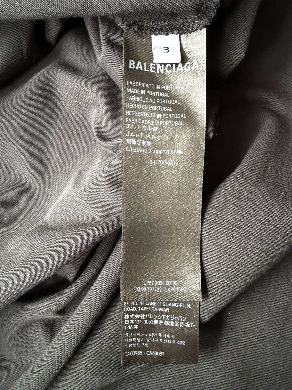 Balenciaga Balenciaga incognito short sleeve t-shirt size 3 Size US L / EU 52-54 / 3 - 9 Thumbnail