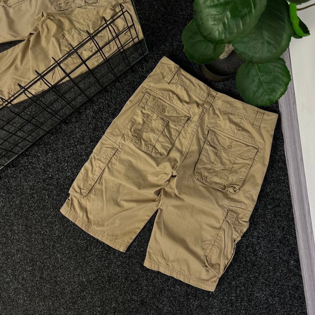 20471120 Cargo multipocket shorts techwear y2k skate style Size US 32 / EU 48 - 1 Thumbnail