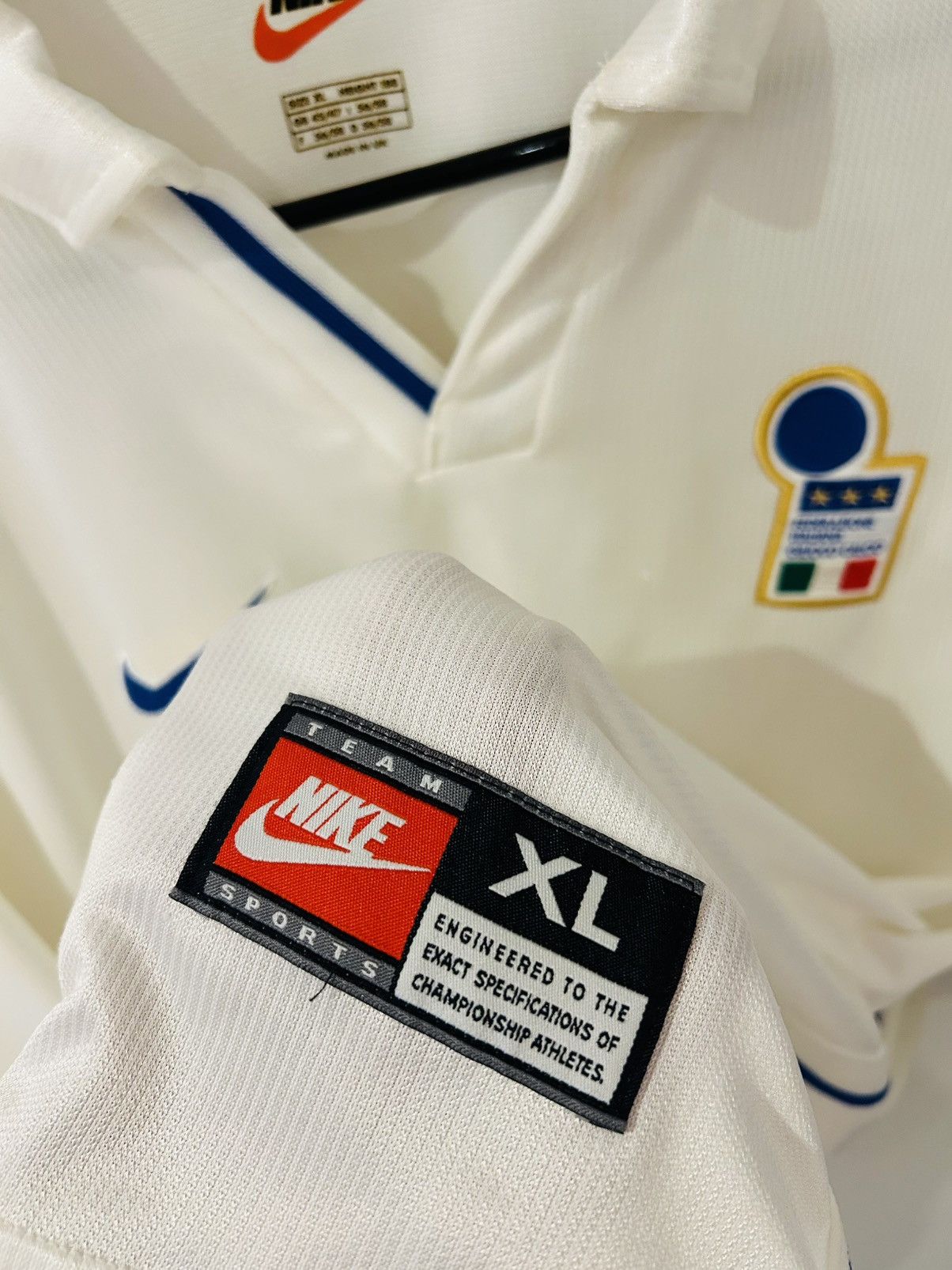 Nike Italy 1998 away jersey Size US XL / EU 56 / 4 - 5 Thumbnail