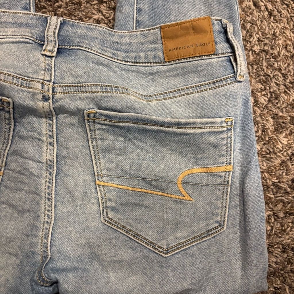 American Eagle Outfitters American Eagle Outfitters Light Blue Jegging Jeans Size 27" / US 4 / IT 40 - 2 Thumbnail