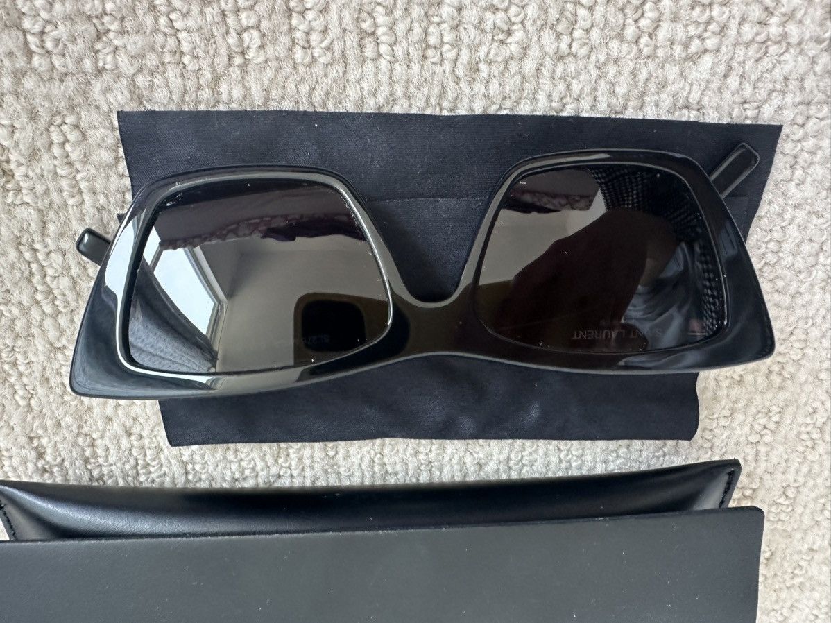Saint Laurent Paris Saint Laurent sunglasses Size ONE SIZE - 3 Thumbnail