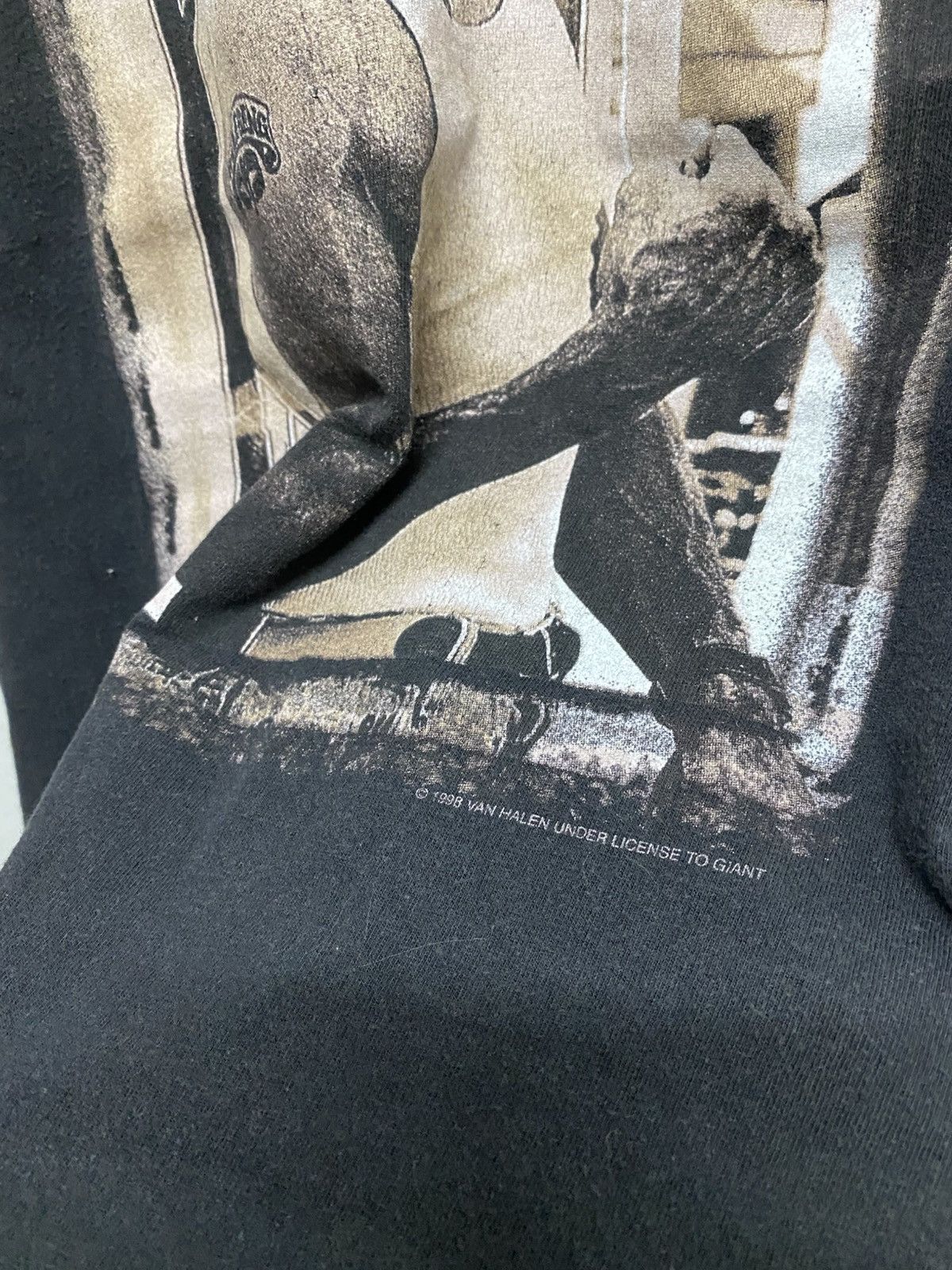 Band Tees Vintage Van Halen Who The Fxxk Is Eddie 90s t shirt Size US L / EU 52-54 / 3 - 5 Thumbnail