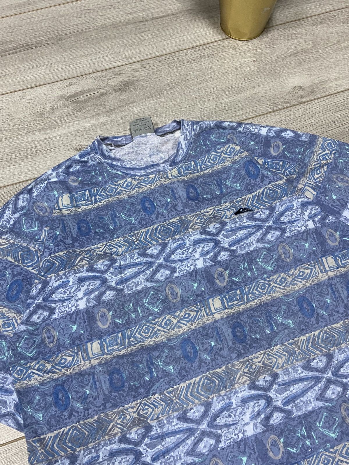 Quicksilver Quiksilver vintage surf over print logo big graphic t-shirt Size US XL / EU 56 / 4 - 5 Thumbnail