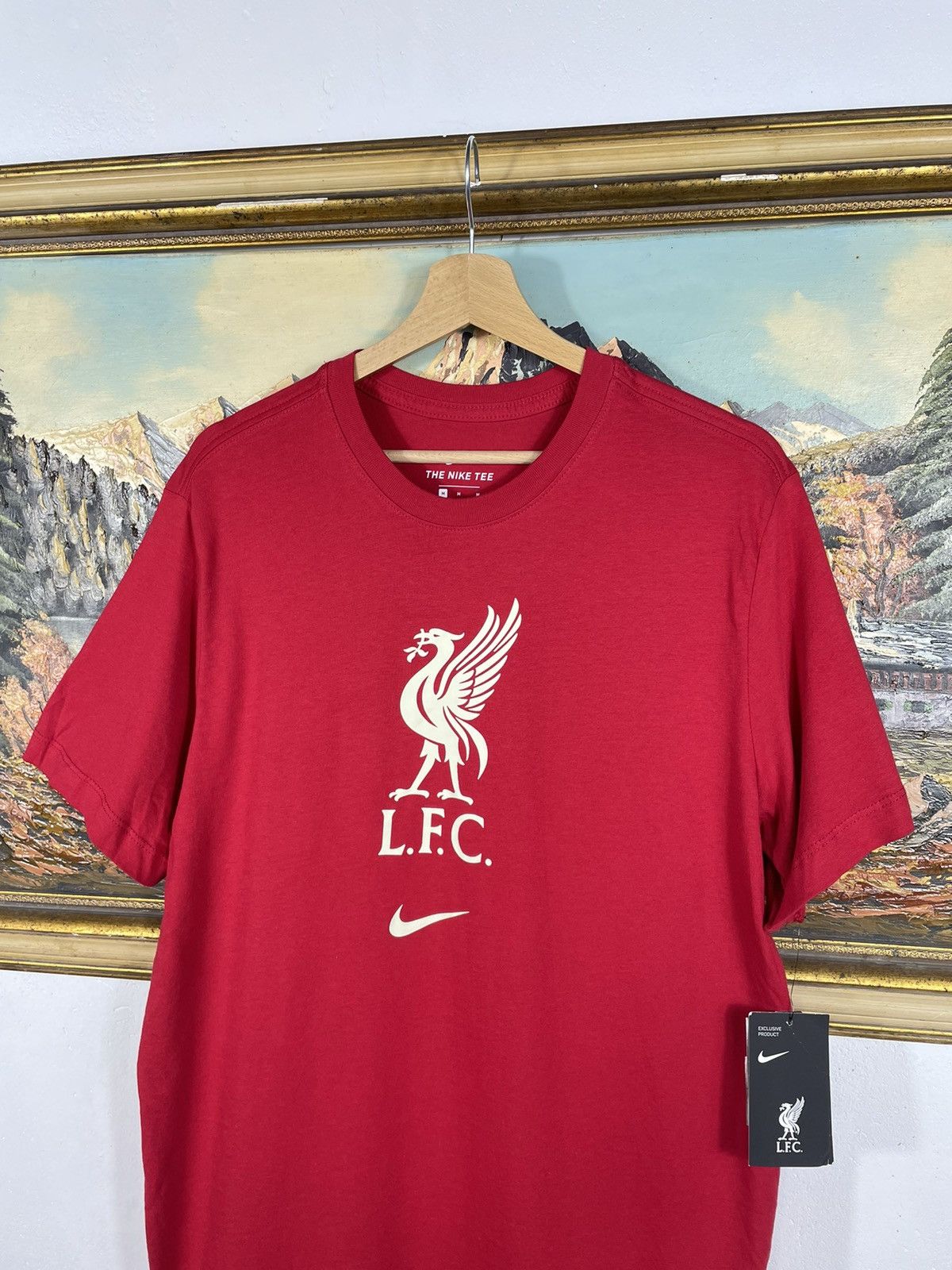 Nike Nike Liverpool FC Center Swoosh T-shirt Tees Soccer Football Size US M / EU 48-50 / 2 - 4 Thumbnail