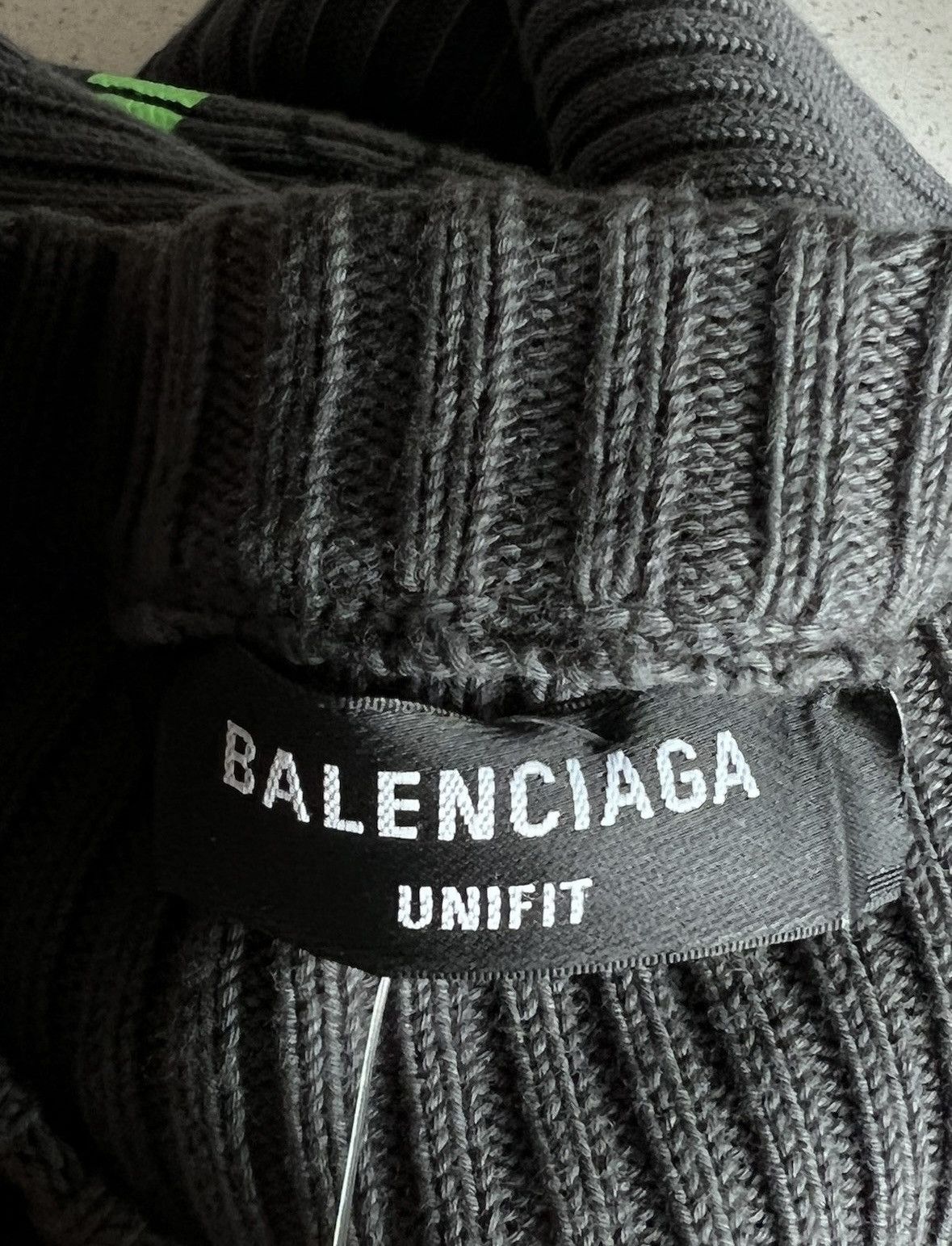 Balenciaga NEW S fits large Oversized Logo Ribbed Sweater knit Size US L / EU 52-54 / 3 - 9 Thumbnail