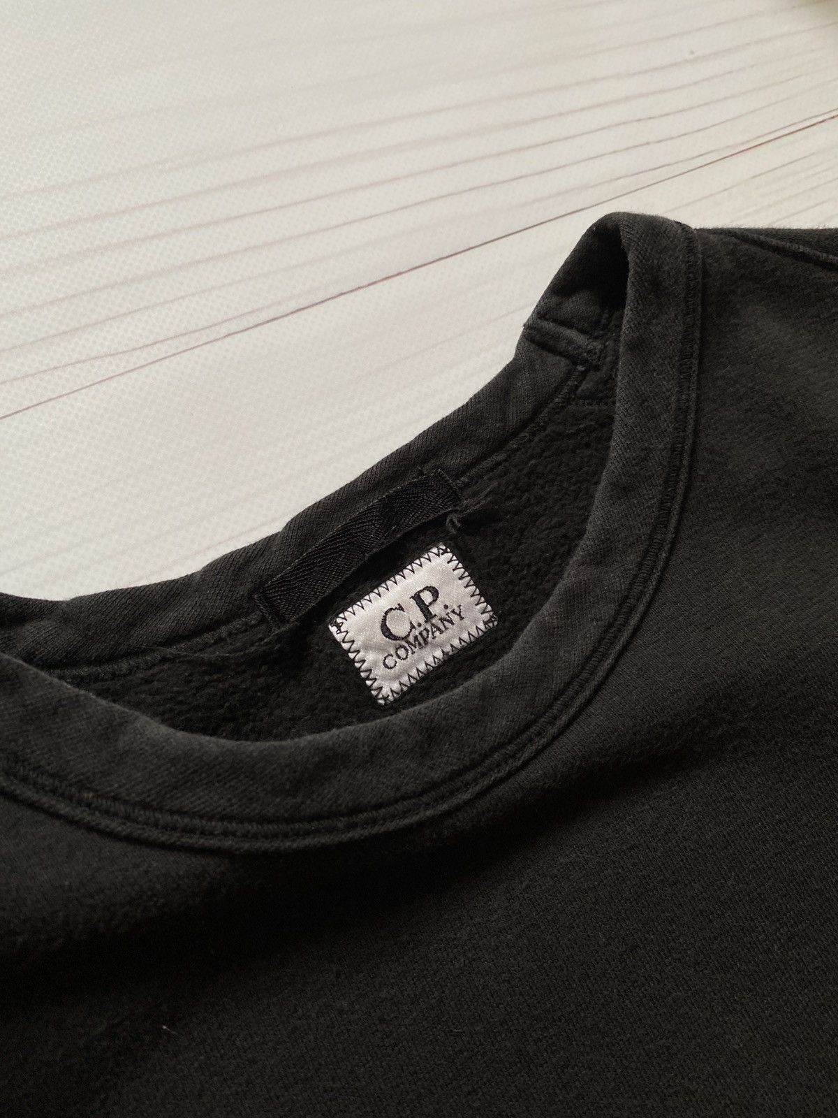C.P. Company Vintage 2007 CP Company logo faded crew neck sweatshirt Size US XL / EU 56 / 4 - 3 Thumbnail