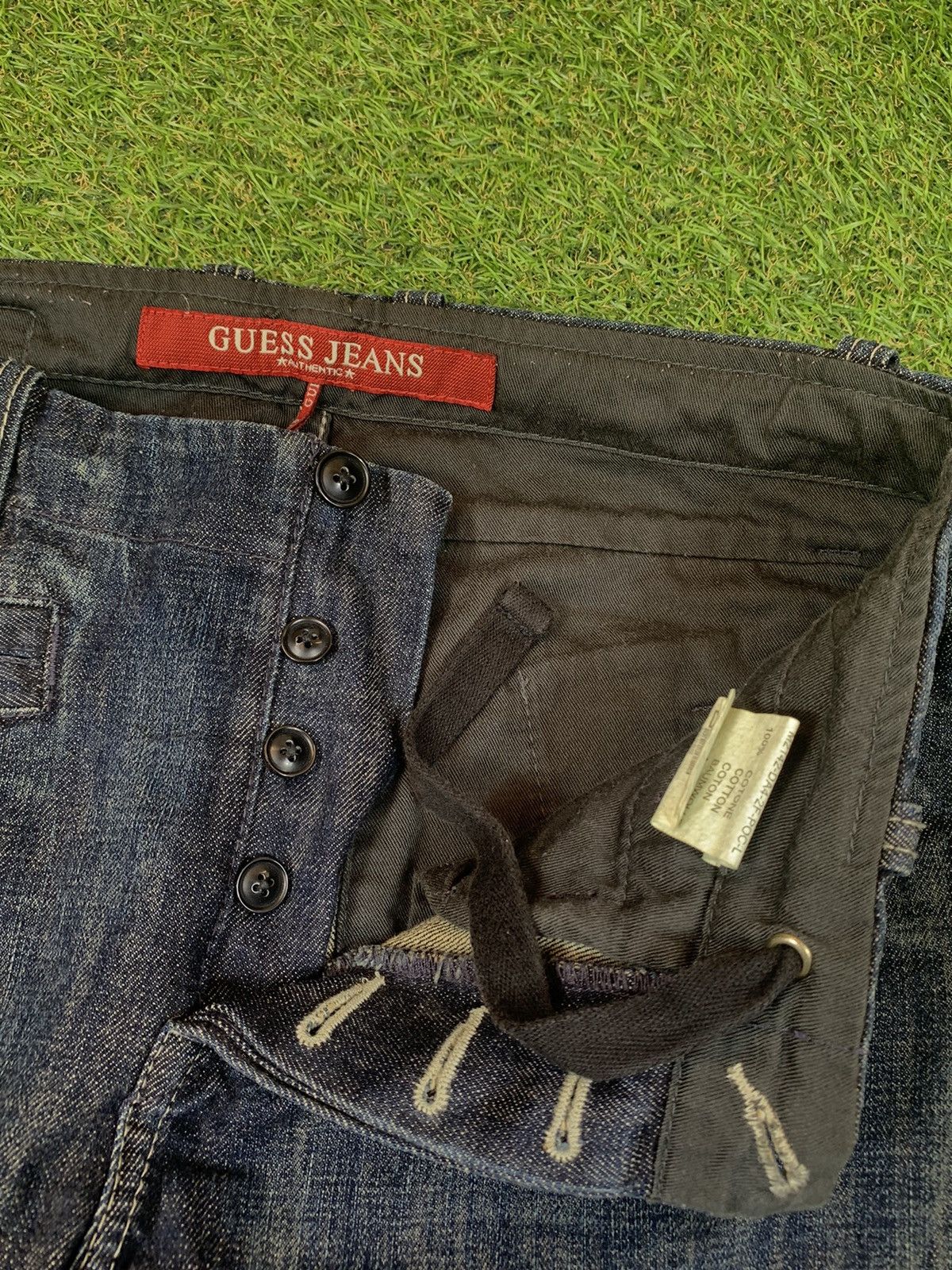 Guess Vintage Guess jeans denim faded LGB style size 30 Size US 30 / EU 46 - 3 Thumbnail