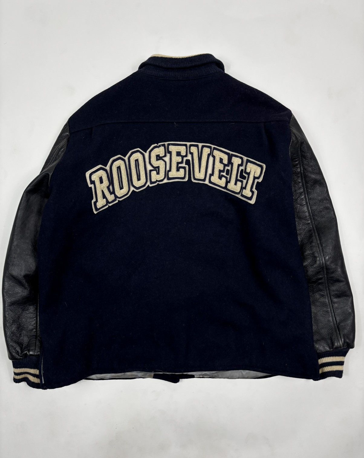 Unsound Rags × Vintage 1975 Van Ginkels “Rita Roosevelt” Varsity Letterman Jacket Size US L / EU 52-54 / 3 - 5 Thumbnail