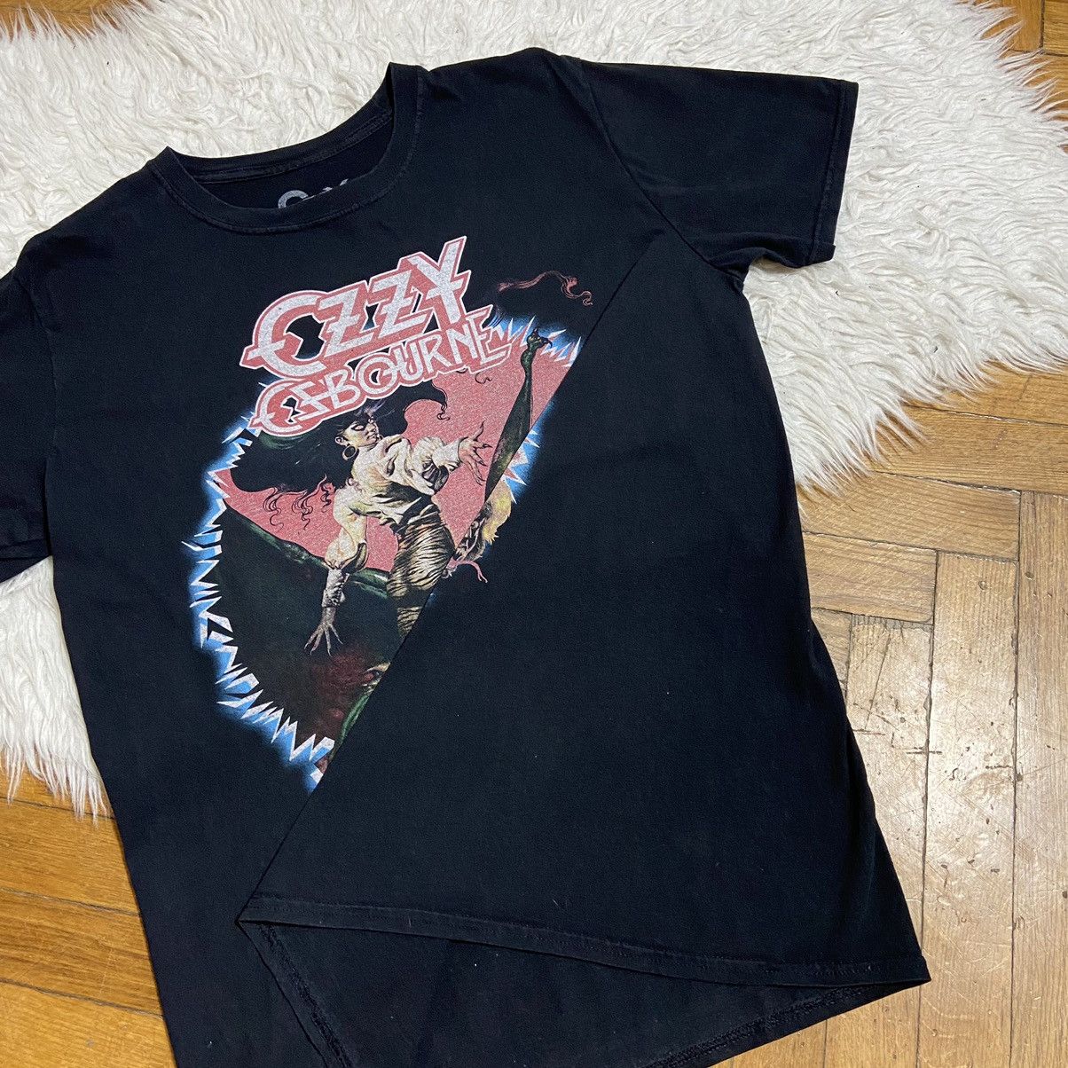 Band Tees 📌 Ozzy Osbourne The Ultimate Sin Rock Tee Size US L / EU 52-54 / 3 - 8 Thumbnail